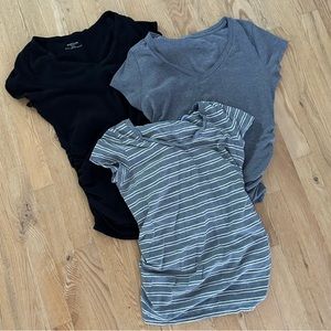 Lot of 3 maternity shirts
